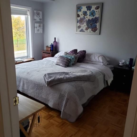 BEAU COTTAGE SEMI JUMELÉ À LOUER POUR LE 1 ER JUILLET - Photo 1