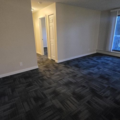 Modern 1 Bedroom Apartment Downtown Available Now - Photo 1