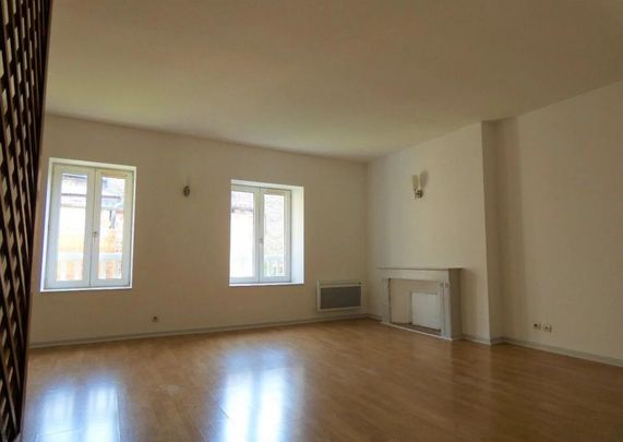 Location Appartement 3 pièces 63m² MONT DE MARSAN 40000 - Photo 1
