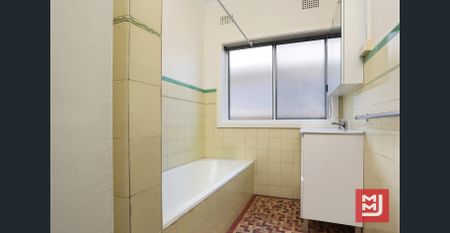 Freshly Renovated - Coastal Living - Photo 4