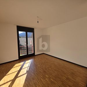 TRANQUILLO E SOLEGGIATO IN POSIZIONE STRATEGICA - Photo 2