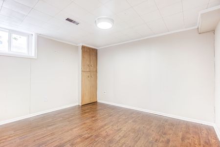 For Lease - 18 Arran Crescent Unit# Basement, Toronto, Ontario - Photo 2