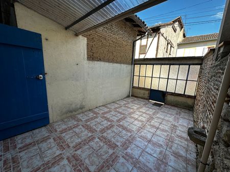 Location Maison 2 pièces 87m² - Photo 4