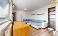 RentHub | Priestranný 2,5-izb. byt s walk-in šatníkom | parkovanie | - Fotografia 1