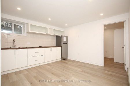 For Lease - 619 Merton Street Unit# Bsmt 1, Toronto, Ontario - Photo 3