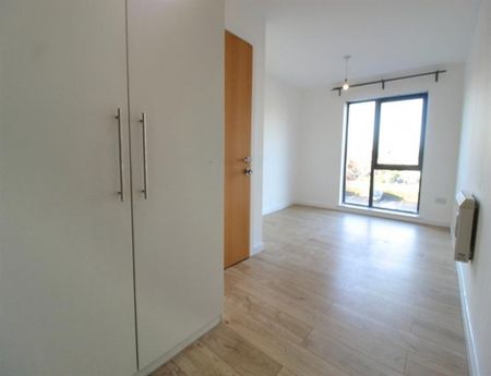 2 Bedroom Apartment To Let - Photo 3