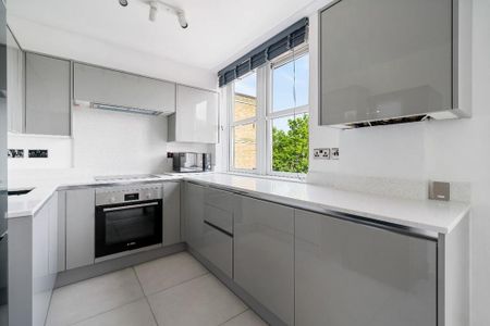 5 bedroom maisonette to rent - Photo 2