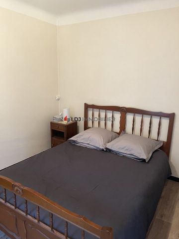 Location Appartement 2 pièces 35m² AMELIE LES BAINS PALALDA 66110 - Photo 3