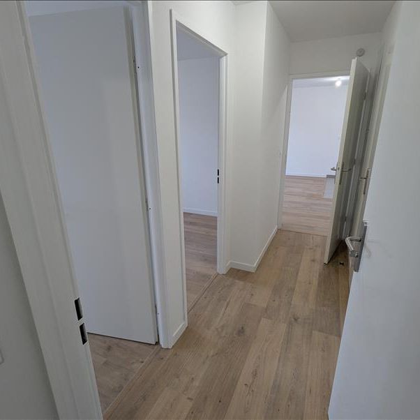 3 pièces - 60,43 m² - 1er étage - Colocation non autorisée - Photo 1