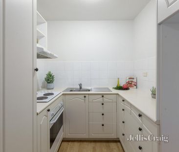 3/10 Highbury Grove, Prahran - Photo 1