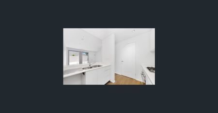 Modern & Bright Split Level Unit in the Heart of Penshurst - Photo 4