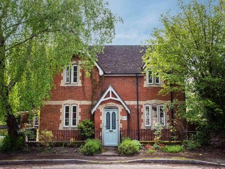 Westbury Leigh, Westbury, Wiltshire, BA13 - Photo 5