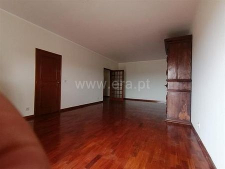 Apartamento T4 - Photo 2