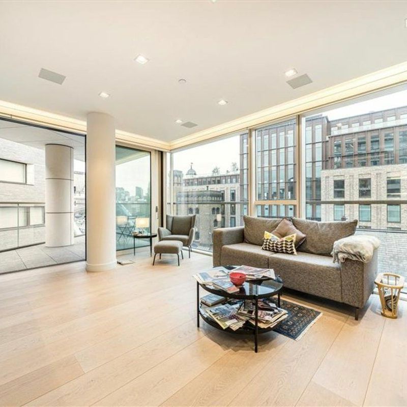 Duchess Walk, Shad Thames, SE1 - Photo 1