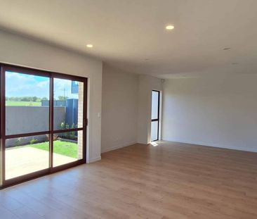 Brand New House Near Karaka Village - Photo 2