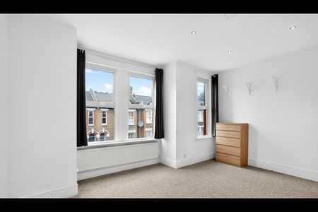 Room in a Shared House, Morrison Avenue, N17 - Photo 4