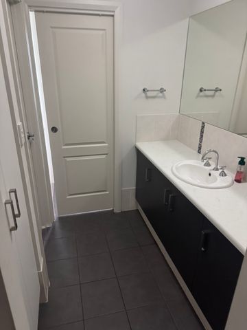 Williamstown - Photo 5