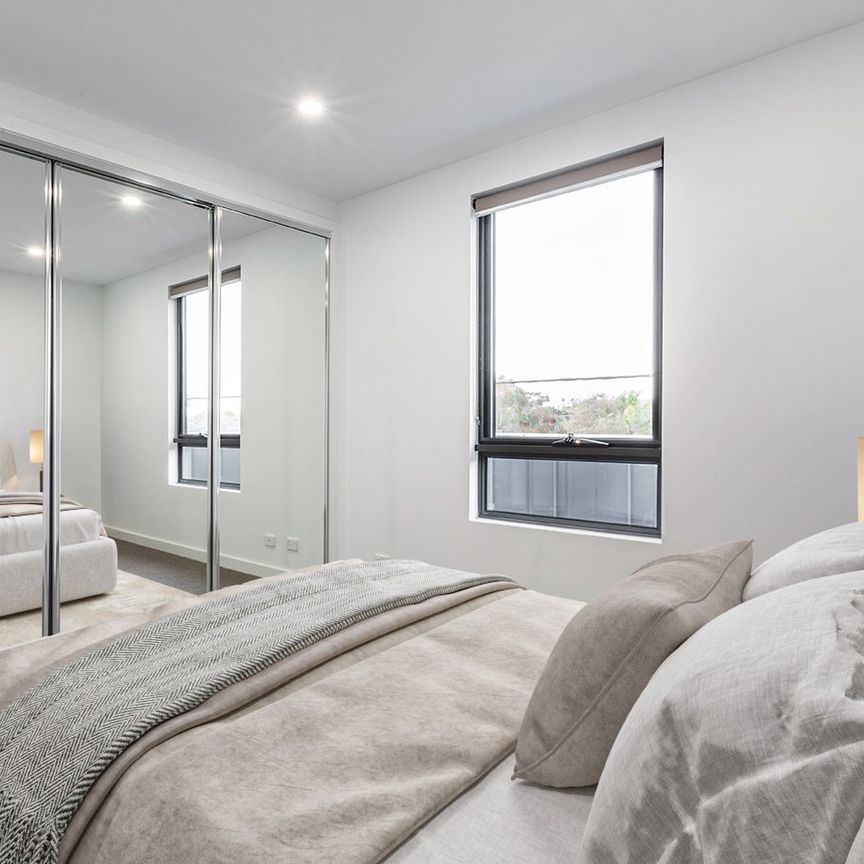 Thinking of selling? Contact our agent - Photo 1