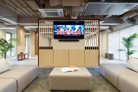 1 bedroom private hall to rent - Photo 2