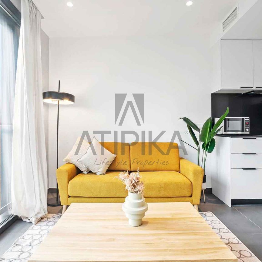 Vivienda en alquiler temporal con terraza comunitaria en Drassanes, Barcelona - Photo 1