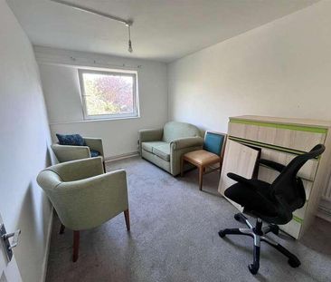 Dunsmore Close, Southsea, PO5 - Photo 1