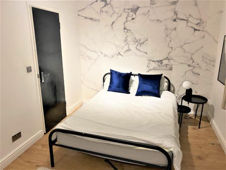 Studio to rent - Photo 3