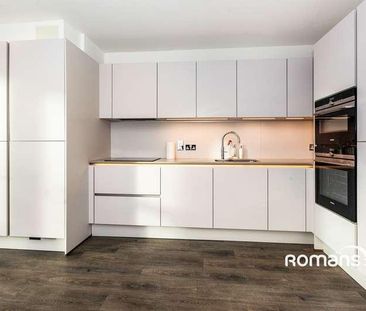 St. Ives Road, Maidenhead, Berkshire, SL6 - Photo 6