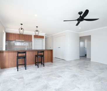 Family Home Offering Space & Comfort in Convenient Location - Photo 6