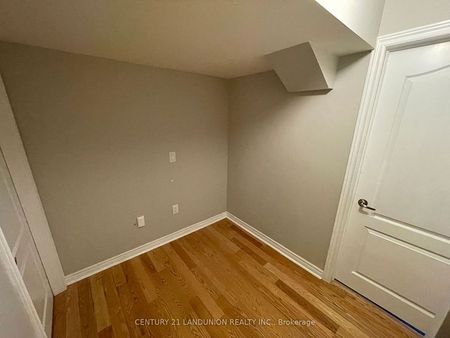 For Lease - 516 Baldwin Crescent, Woodstock, Ontario - Photo 2