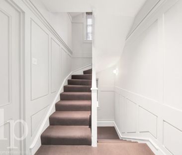 2 Bedroom Apartment, Monmouth Street, London, Greater London - Photo 5