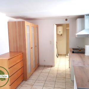 Location Appartement 1 pièce 21m² - Photo 2