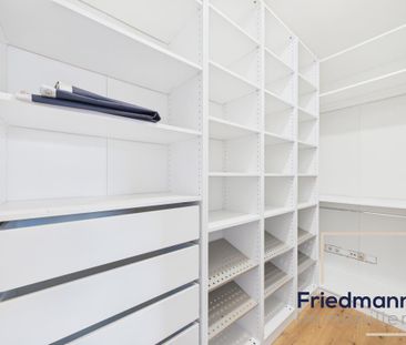 Charmantes Dachgeschoss mit Wohlfühlfaktor – Modern wohnen in Hetze... - Photo 1