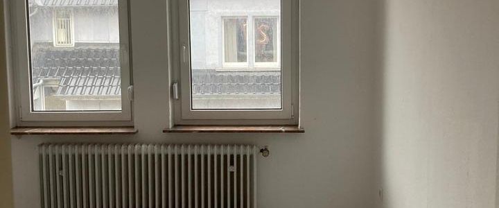3 ZKB Altbau mit hohen Decken - Photo 1