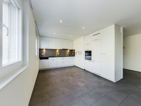 Luxurious 4.5-room apartment in Laufen - Photo 2