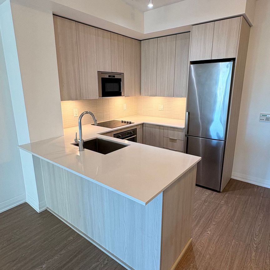 For Lease - 99 Eagle Rock Way Unit# 704, Vaughan, Ontario - Photo 1