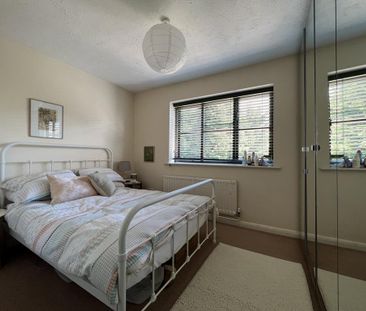 2 bedroom terraced house to rent - Photo 6