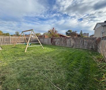 For Lease - 15 Vange Crescent, Toronto, Ontario - Photo 1