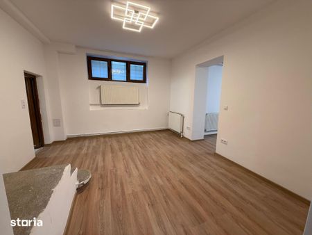 Apartament 3 camere de închiriat,Universitate- Piața Rosetti - Fotografie 5