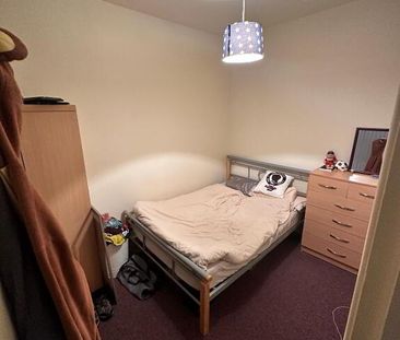 Flat 1, 2 Canterbury Street, Belfast, BT7 1LB - Photo 2