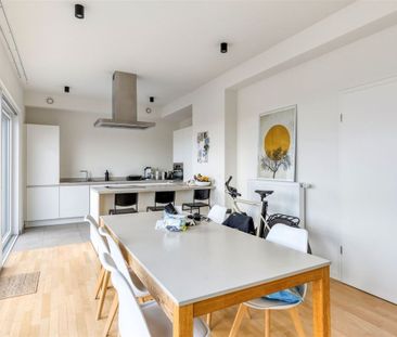 Appartement te huur in Brussel voor € 2.165 met 3 slaapkamers - Foto 1