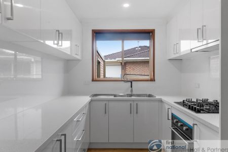 1 / 15 Flinders Street, Noble Park - Photo 4