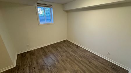 For Lease - 5464 Tenth Line Unit# BSMT, Mississauga, Ontario - Photo 3