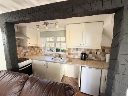 1 bedroom cottage to rent - Photo 2