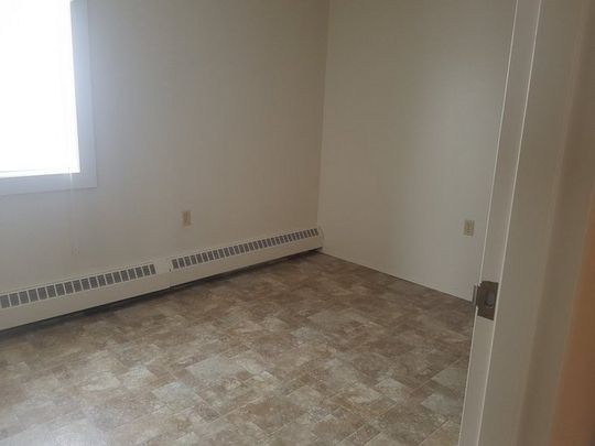 Sacred Heart Manor - Affordable Seniors' Housing - Photo 1