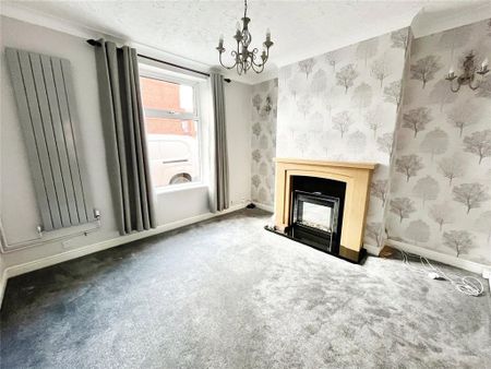 3 bedroom terraced house to rent - Photo 2