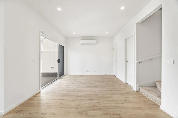 MODERN LIVING: Stylish 2-Bed Residence with Parking & Unbeatable Location - Photo 1