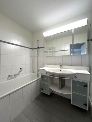 Helle, sanierte Wohnung zu vermieten - Photo 1