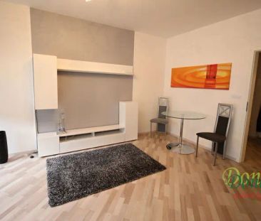 Pronájem bytu 1+kk s lodžií, 42 m - Photo 4