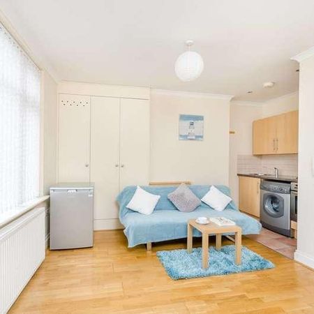 Welldon Crescent, Harrow, HA1 - Photo 4