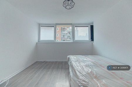 3 bedroom maisonette to rent - Photo 5